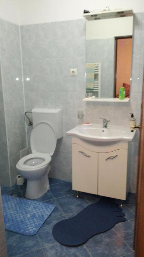 Apartament 2Camere - Prima Casa ฟลอเรชติ ภายนอก รูปภาพ