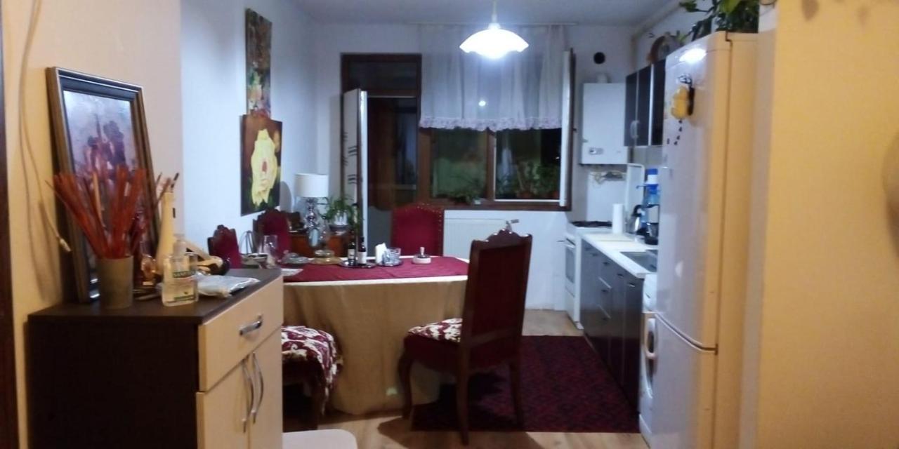Apartament 2Camere - Prima Casa ฟลอเรชติ ภายนอก รูปภาพ