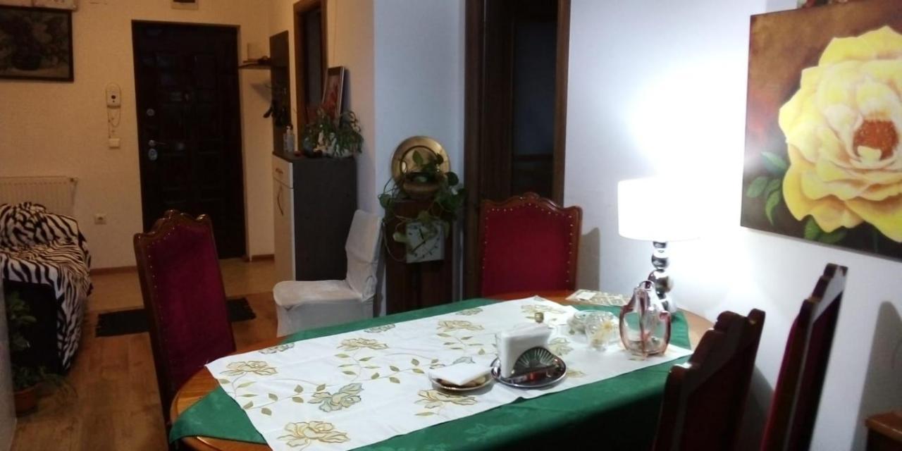 Apartament 2Camere - Prima Casa ฟลอเรชติ ภายนอก รูปภาพ