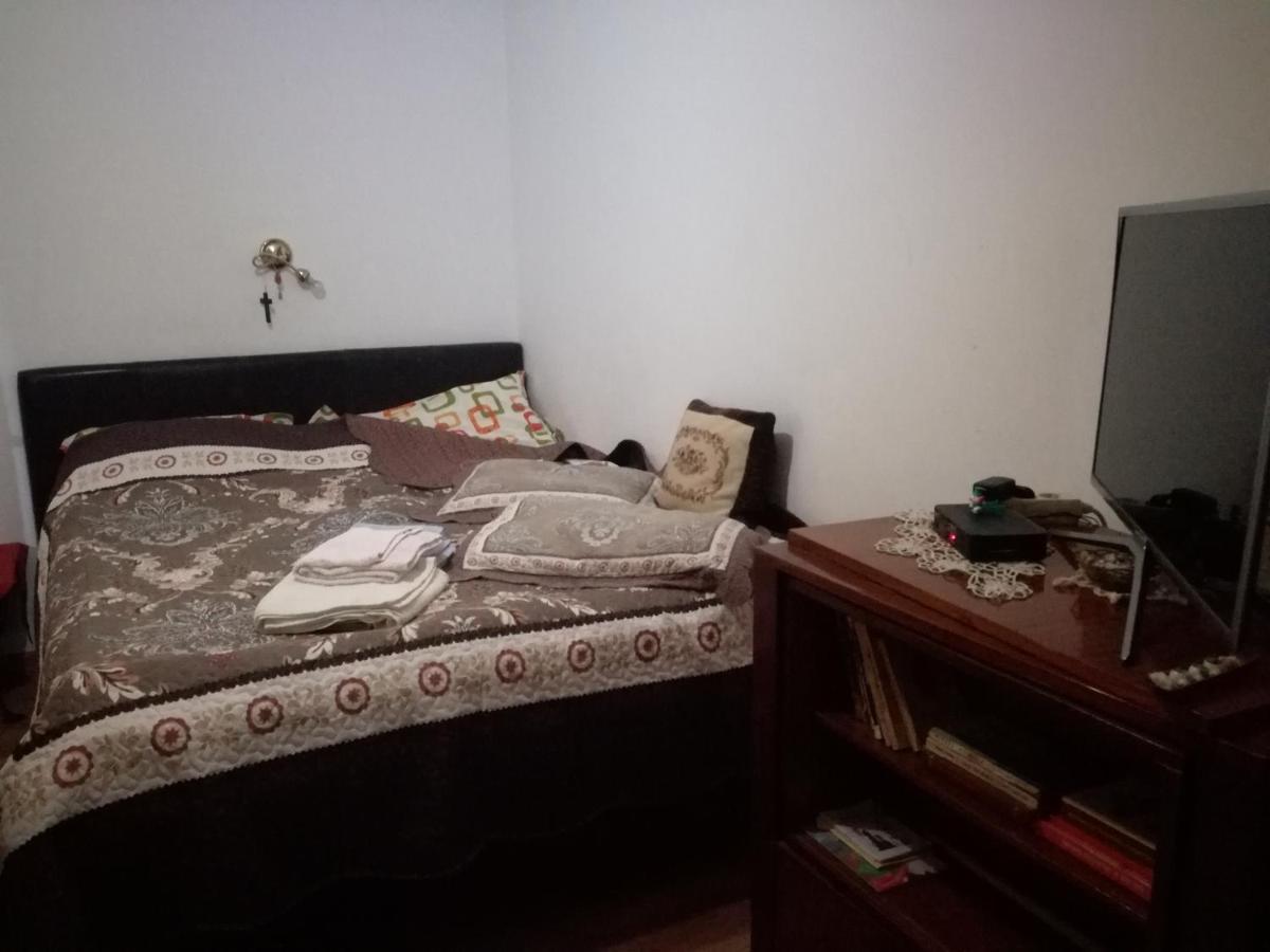 Apartament 2Camere - Prima Casa ฟลอเรชติ ภายนอก รูปภาพ